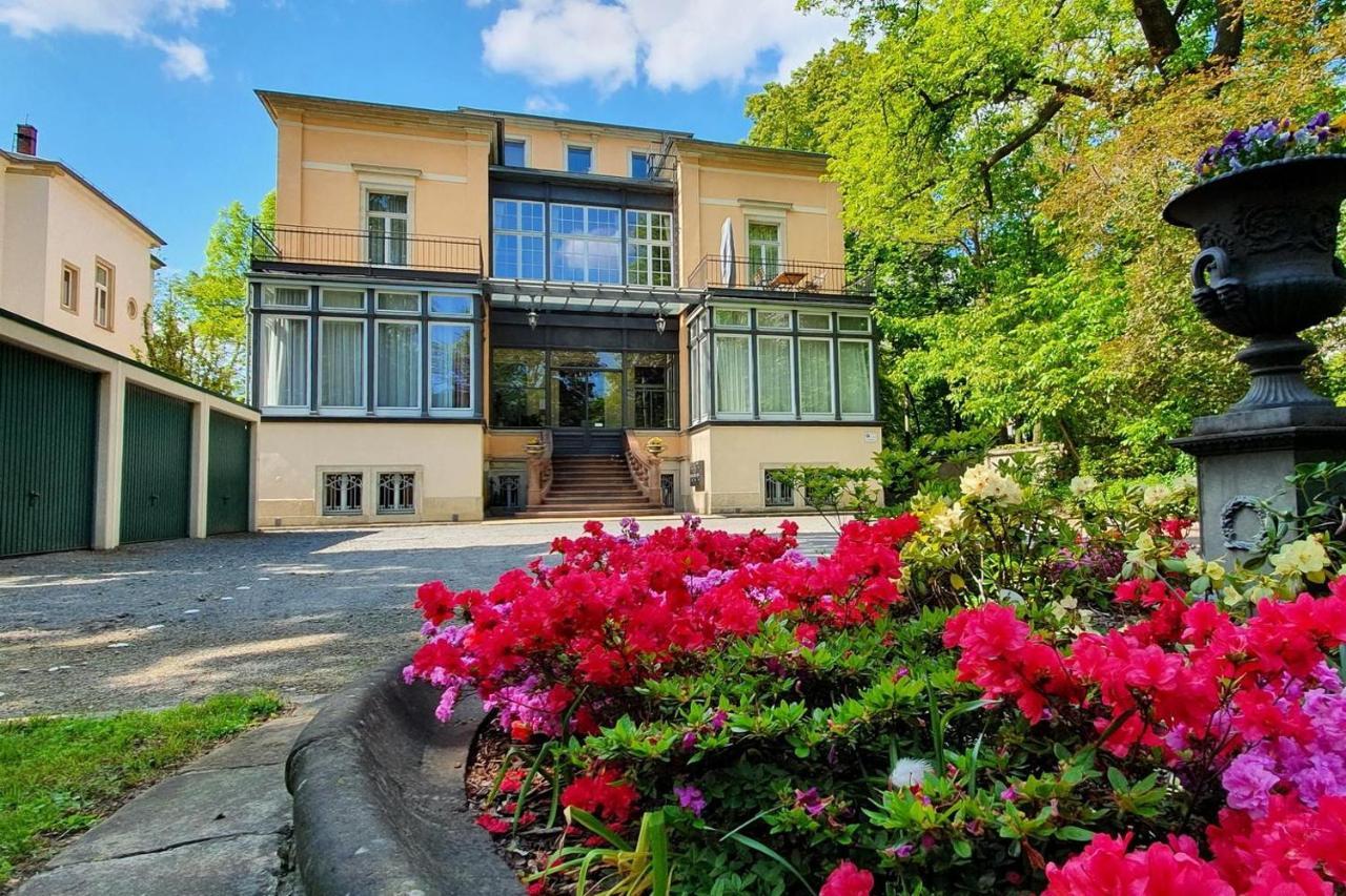 Ferienwohnungen Villa Haniel Paul Дрезден Экстерьер фото